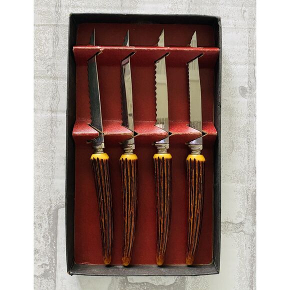 Four Vintage Regent Sheffield England Steak Knives Bakelite Faux Antler Handle - Picture 1 of 8